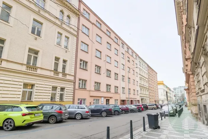 Prodej bytu 3+kk, Praha - Vinohrady, Perunova, 70 m2