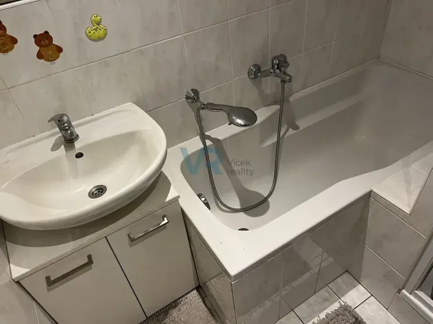 Prodej bytu 3+kk, Trhové Sviny, Sídliště, 69 m2