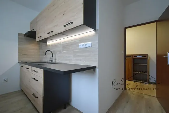 Pronájem bytu 2+1, Přerov, Nádražní, 55 m2