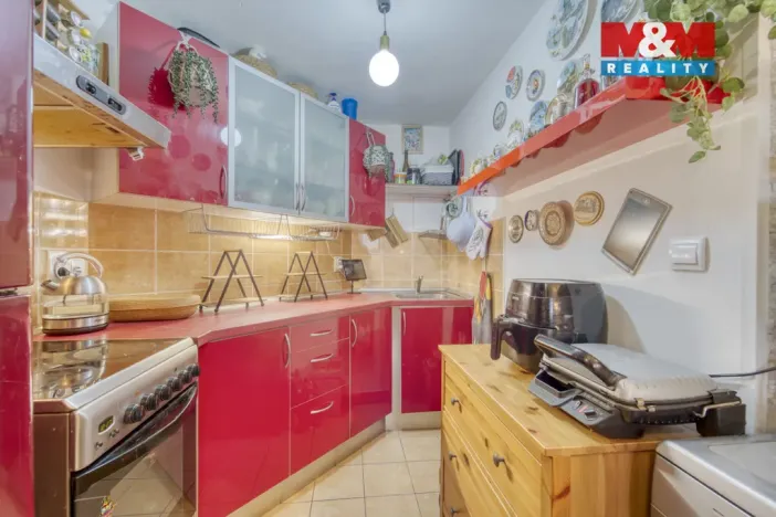 Prodej bytu 3+kk, Šestajovice, Komenského, 78 m2