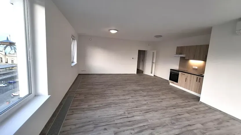 Pronájem kanceláře, Plzeň, Železniční, 73 m2