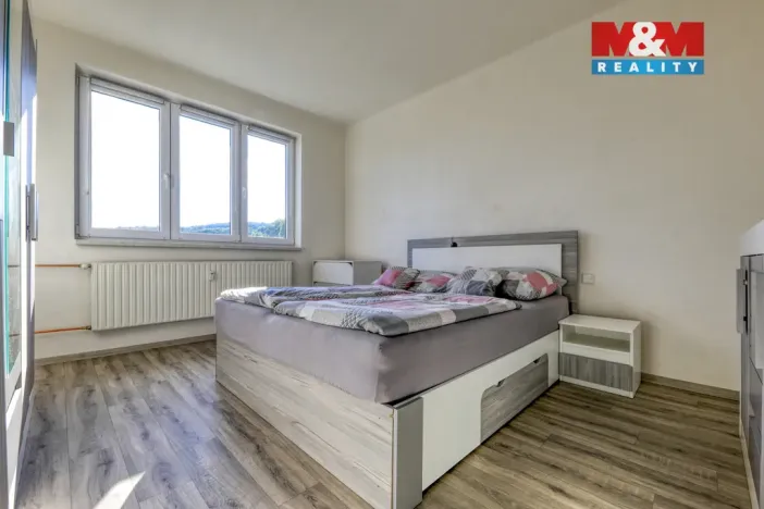 Prodej bytu 3+1, Hostouň - Holubeč, 86 m2