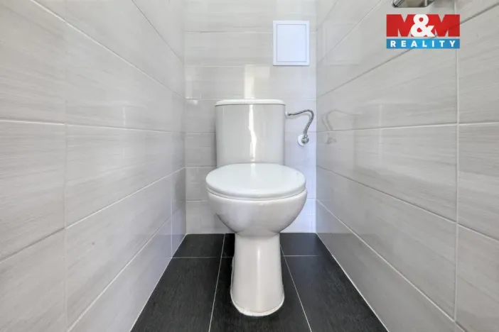 Prodej bytu 3+1, Hostouň - Holubeč, 86 m2