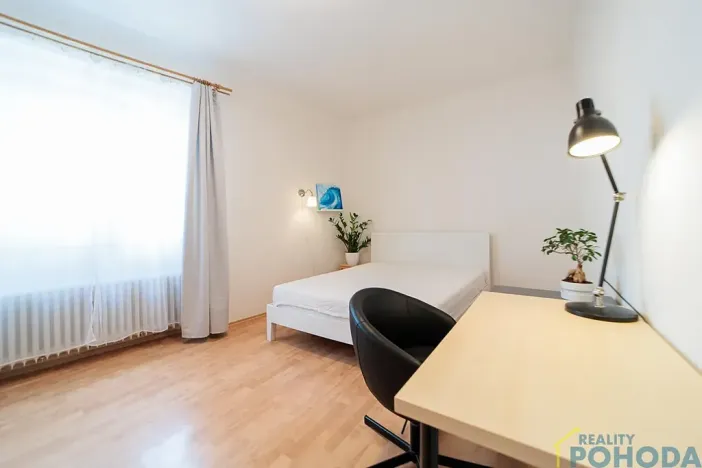 Pronájem bytu 2+1, Praha - Žižkov, Biskupcova, 69 m2