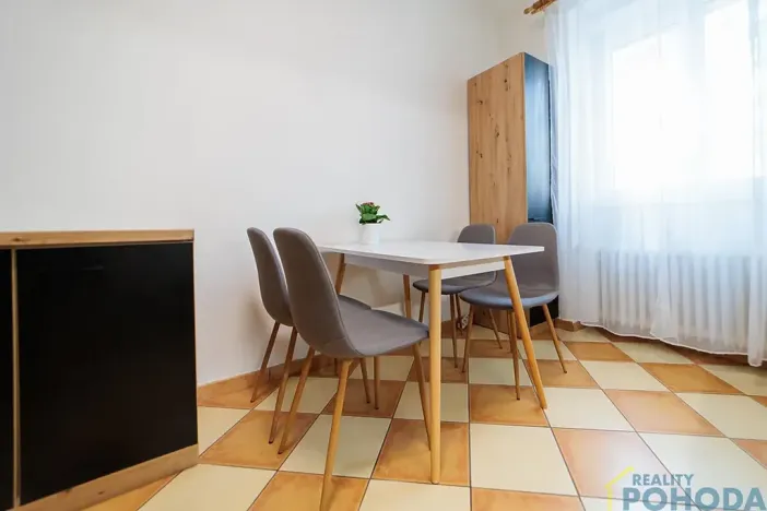 Pronájem bytu 2+1, Praha - Žižkov, Biskupcova, 69 m2