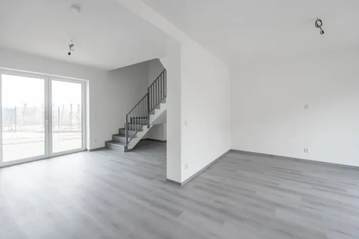 Prodej bytu 3+kk, Skorkov - Podbrahy, 103 m2