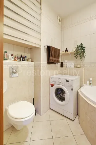 Pronájem bytu 2+kk, Praha - Košíře, Plzeňská, 45 m2