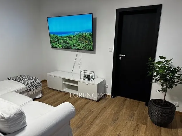 Pronájem bytu 2+1, Hodonín, Očovská, 44 m2