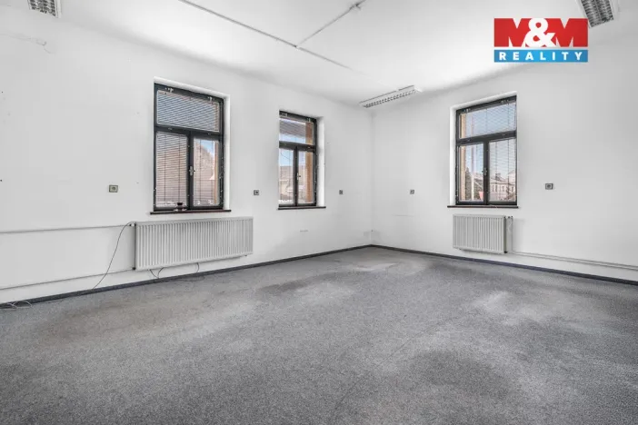 Prodej obchodního prostoru, Studenec, 801 m2