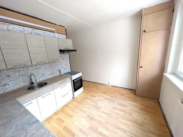 Pronájem bytu 2+1, Klášterec nad Ohří, Okružní, 62 m2