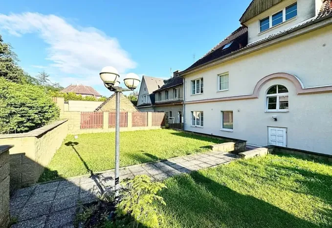 Pronájem bytu 2+kk, Lom, Havlíčkovo náměstí, 61 m2