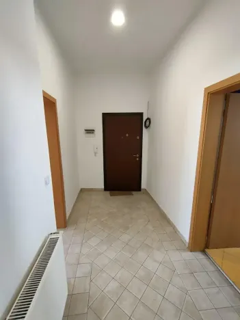 Pronájem bytu 2+1, Ústí nad Labem, Pařížská, 77 m2