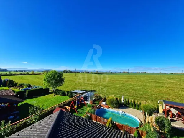 Prodej rodinného domu, Mydlovary, 222 m2