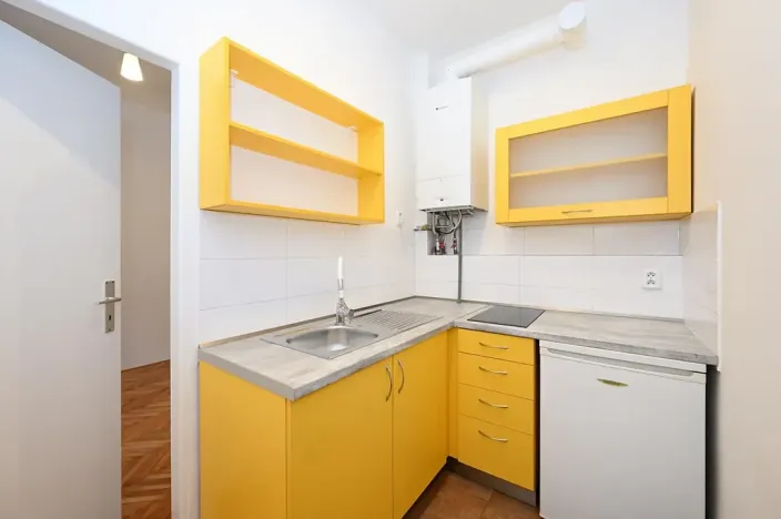 Pronájem kanceláře, Praha - Dejvice, Srbská, 73 m2