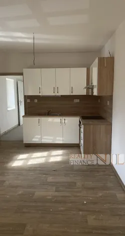 Pronájem bytu 2+kk, Plzeň, Prvomájová, 48 m2