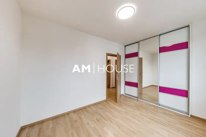 Pronájem bytu 3+kk, Praha - Vysočany, Ocelářská, 81 m2