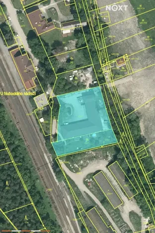 Prodej výrobních prostor, Hluboká nad Vltavou, 786 m2