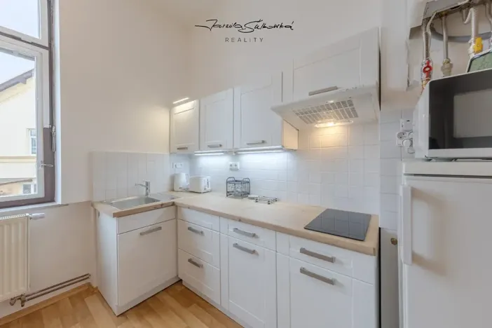 Pronájem pokoje, Olomouc, Žilinská, 108 m2