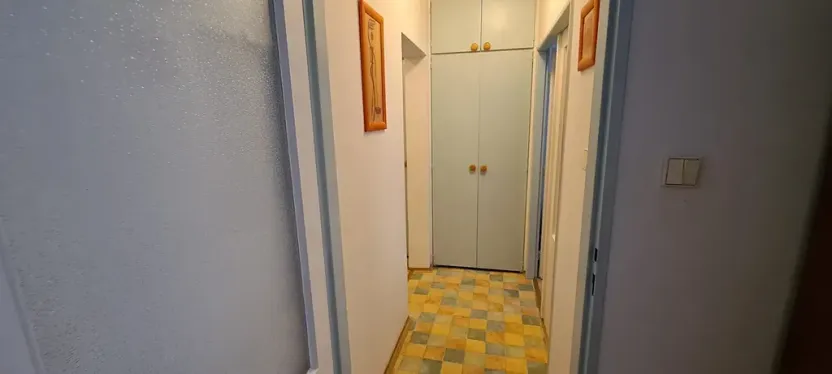 Pronájem bytu 2+kk, Praha - Kamýk, Cuřínova, 43 m2