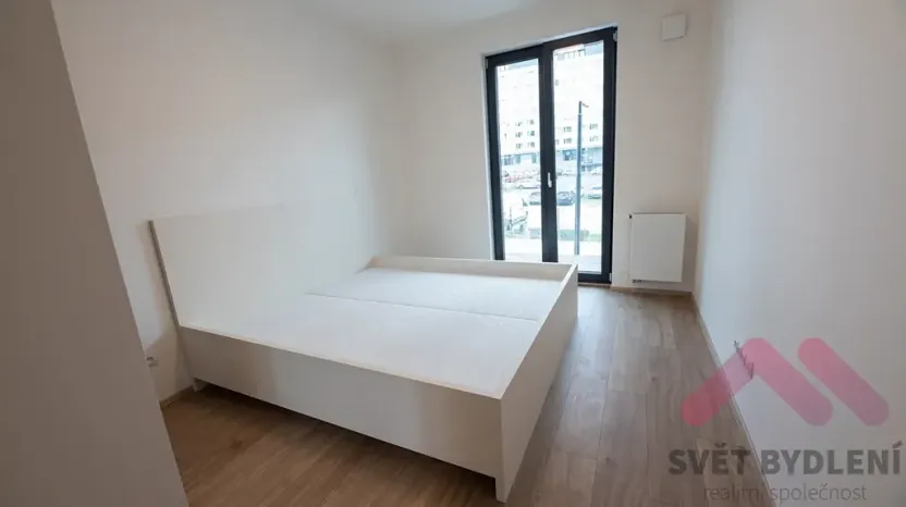 Pronájem bytu 2+kk, Praha - Žižkov, Hartigova, 67 m2