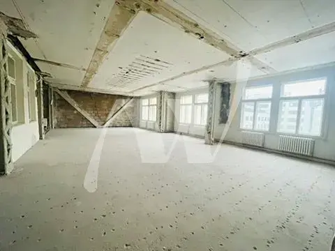 Pronájem kanceláře, Praha - Staré Město, Revoluční, 322 m2