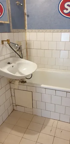 Prodej bytu 3+1, Teplice, Krajní, 60 m2