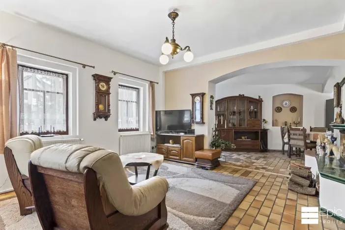 Prodej rodinného domu, Tupadly, 230 m2