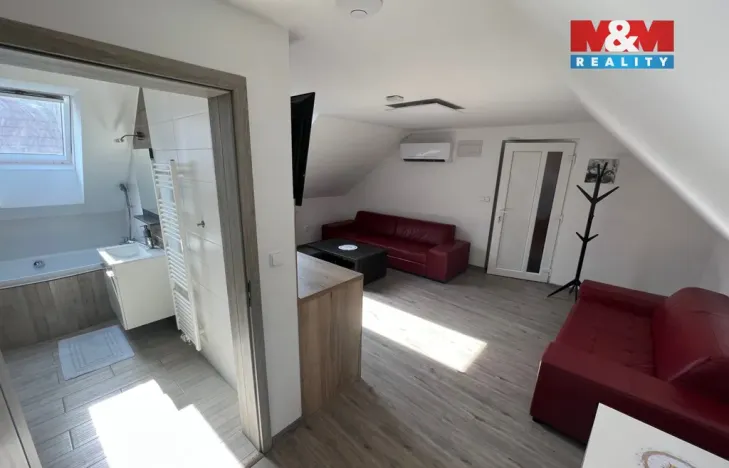 Prodej ubytování, Kobylí, 350 m2