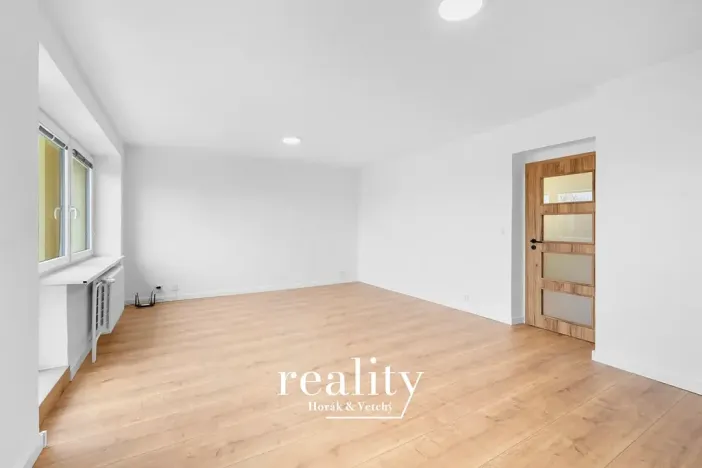 Pronájem rodinného domu, Dobšice, Horní, 220 m2