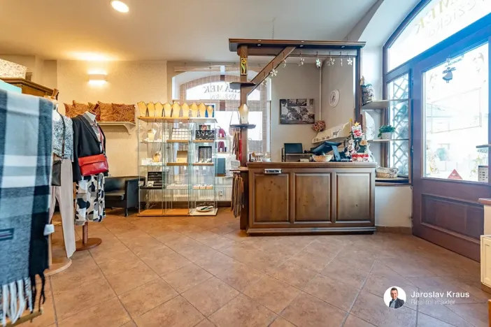 Prodej ubytování, Lázně Bělohrad, Lázeňská, 529 m2