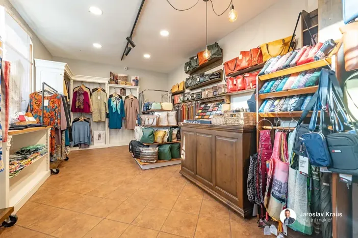 Prodej ubytování, Lázně Bělohrad, Lázeňská, 529 m2