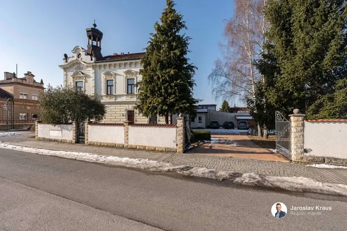 Prodej vícegeneračního domu, Lázně Bělohrad, Lázeňská, 529 m2