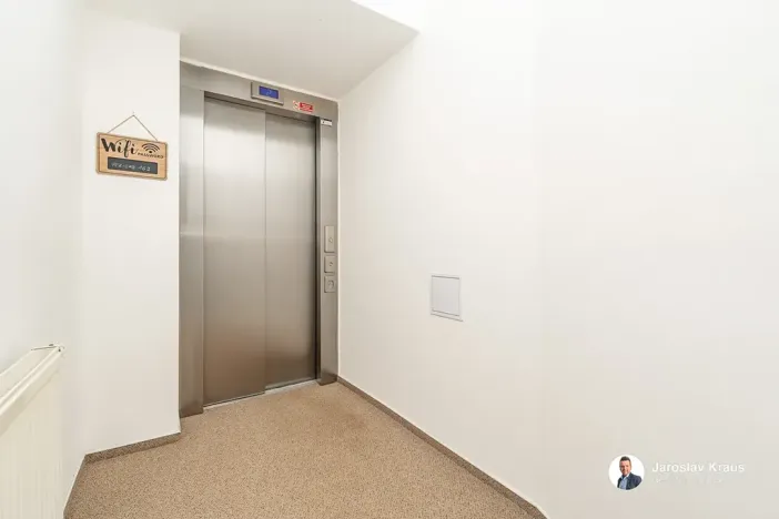 Prodej vícegeneračního domu, Lázně Bělohrad, Lázeňská, 529 m2