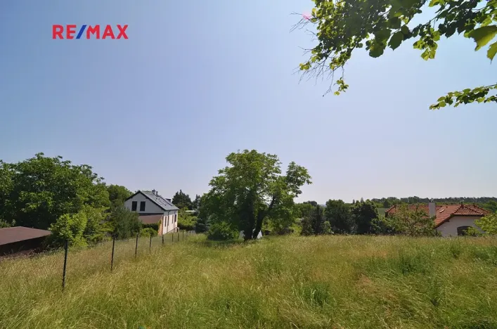 Prodej pozemku pro bydlení, Praha - Lochkov, 1550 m2