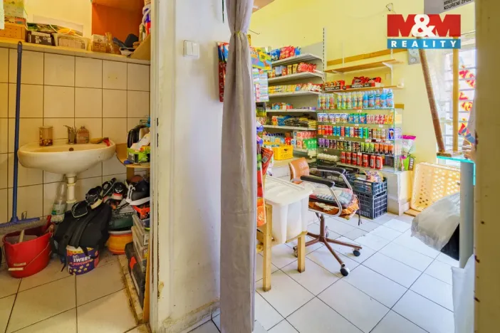 Prodej obchodního prostoru, Cheb, Kamenná, 59 m2