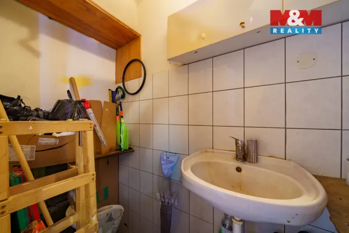 Prodej obchodního prostoru, Cheb, Kamenná, 59 m2