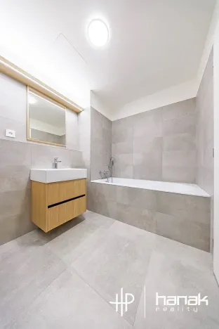 Pronájem bytu 2+kk, Olomouc, Loudova, 57 m2