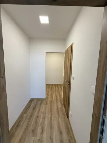 Pronájem bytu 4+1, Liberec, Dobiášova, 104 m2