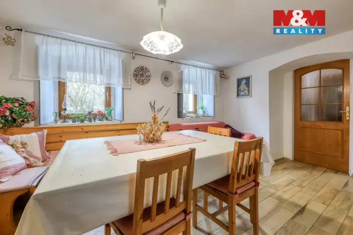 Prodej rodinného domu, Měčín - Petrovice, 138 m2