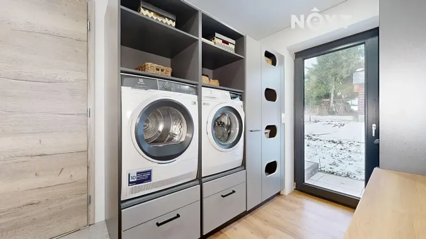 Prodej rodinného domu, Bílá Hlína, 210 m2