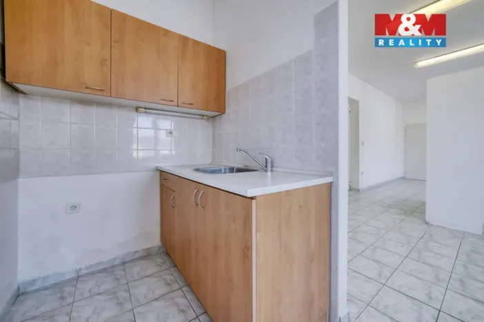 Pronájem kanceláře, Klatovy - Klatovy II, Koldinova, 80 m2