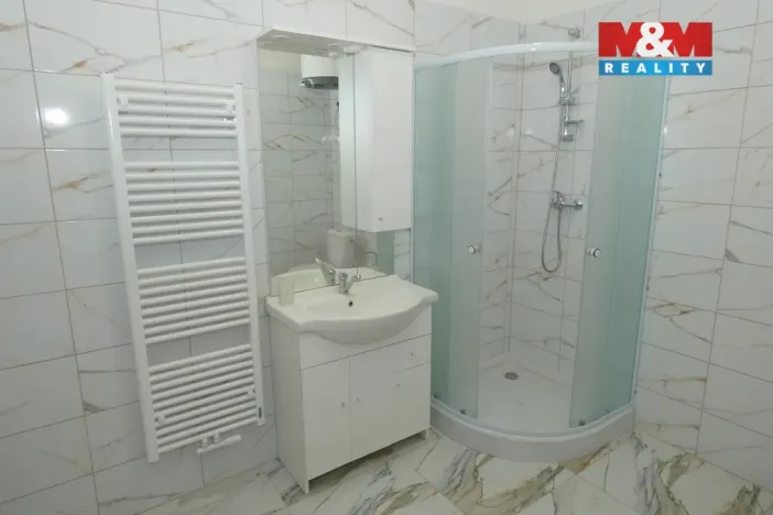 Pronájem bytu 3+kk, Žleby, Zámecké náměstí, 75 m2