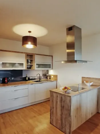 Pronájem bytu 3+kk, Praha - Smíchov, U Dívčích hradů, 93 m2