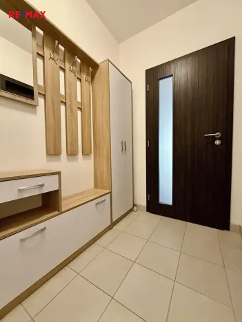 Pronájem bytu 2+kk, Zbůch, U Trati, 49 m2