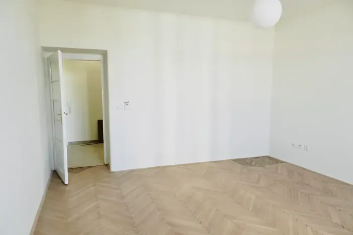 Pronájem bytu 2+kk, Praha - Žižkov, Fibichova, 60 m2