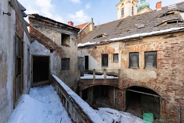 Prodej činžovního domu, Duchcov, G. Casanovy, 500 m2