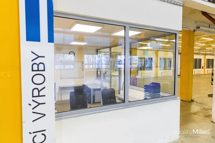 Prodej výrobních prostor, Liberec, Malodoubská, 3613 m2