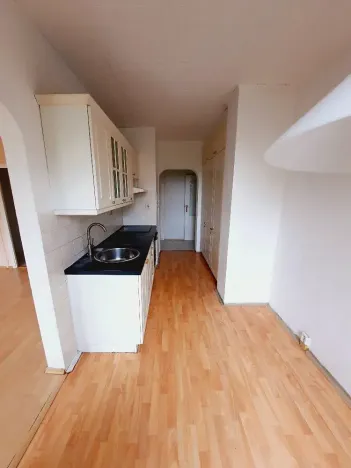 Prodej bytu 4+1, Praha - Troja, Mazurská, 92 m2