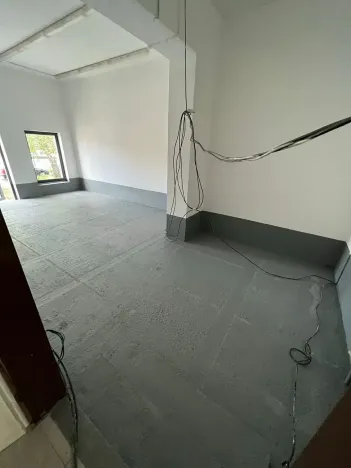 Pronájem skladu, Praha - Horní Počernice, Komárovská, 210 m2