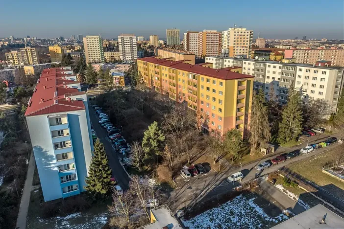 Pronájem bytu 1+1, Praha - Záběhlice, Sasanková, 36 m2